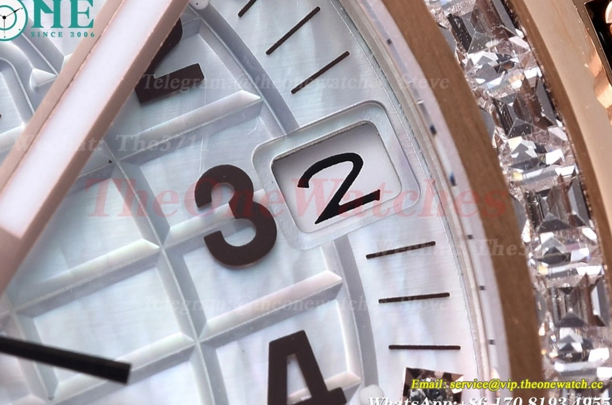 Dial RG A324 Dia Ladies Mop 35.6mm Aquanaut RU PPF 0518